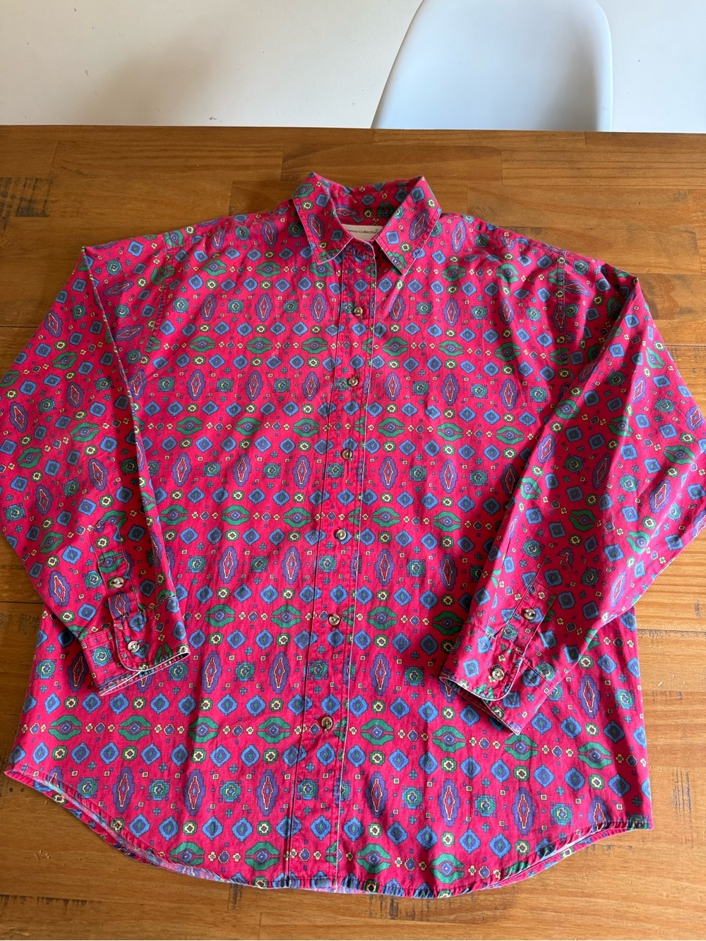 90’s Red Patterned Button-Up Shirt